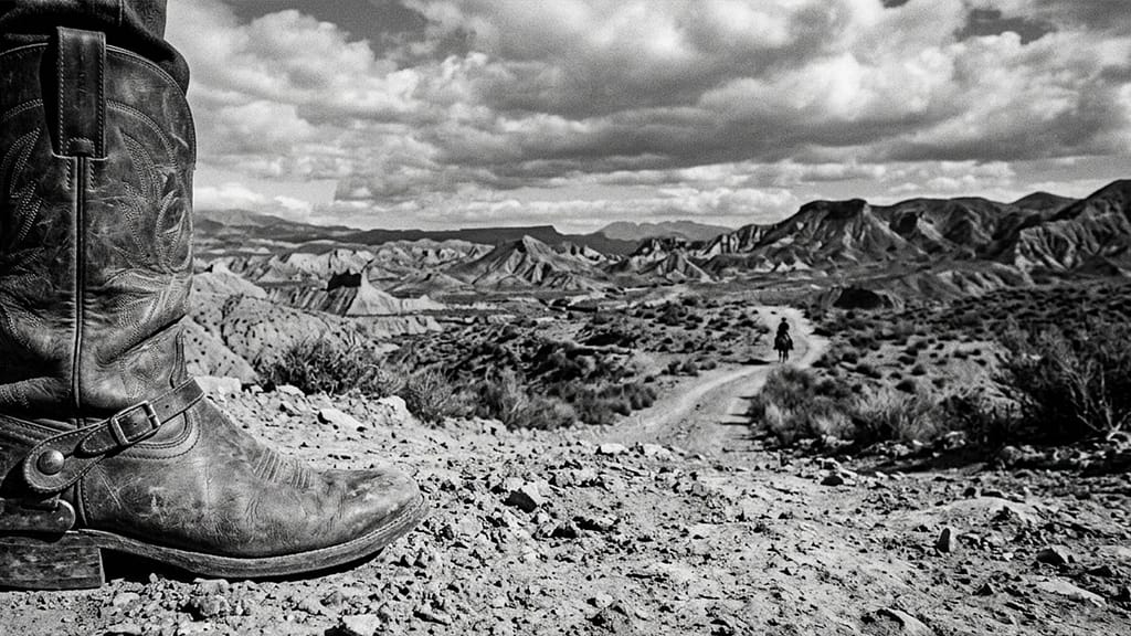 Desierto de Tabernas al atardecer, escenario de la historia del cine en Almería